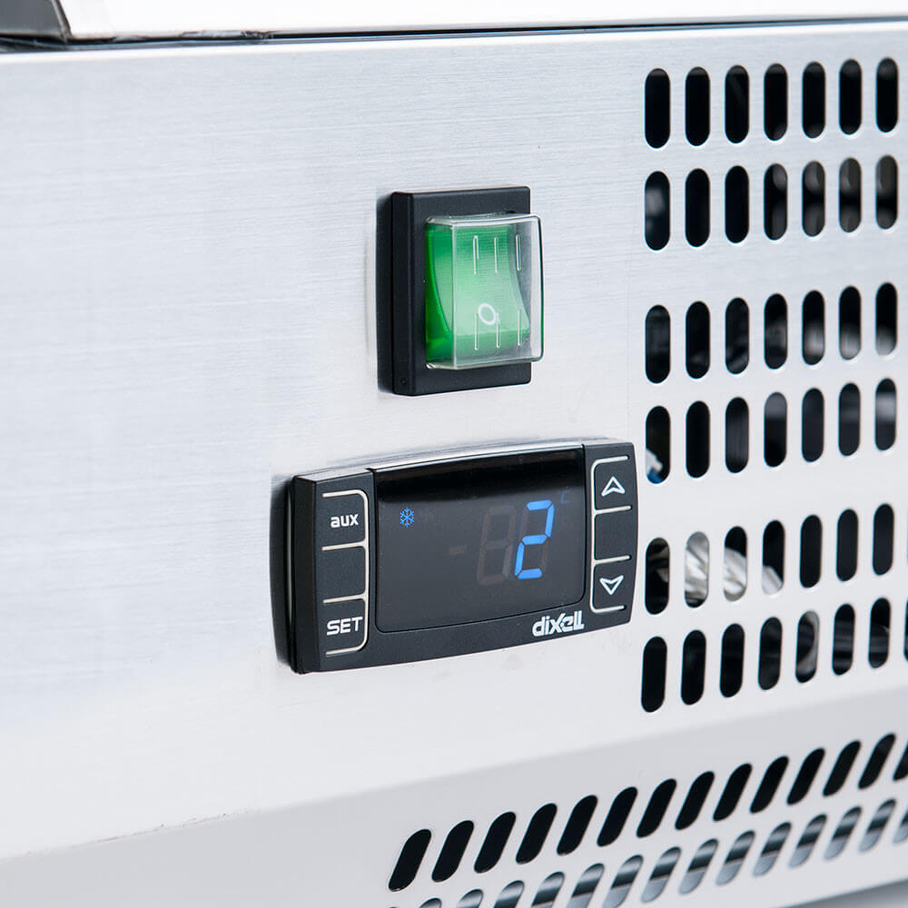 witryna chłodnicza nastawna 7xGN 1/4 1600x335x435 mm z szybą 1