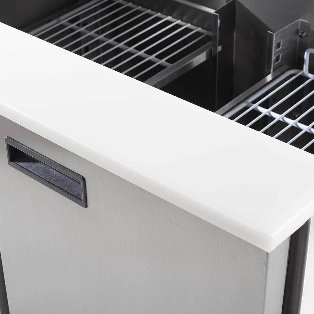 stół chłodniczy 2 drzwiowy sałatkowy 1