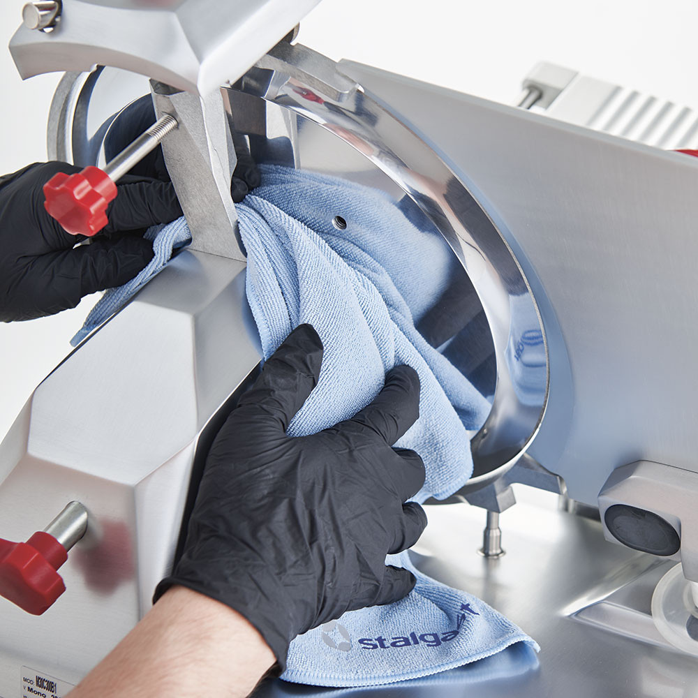 krajalnica do wędlin i serów, nóż Ø 300 mm 3