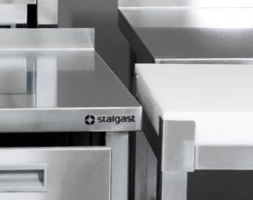 Meble ze stali nierdzewnej