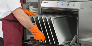 Możliwość mycia tac GN 1/1