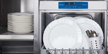 Precyzyjny dozownik płynu nabłyszczającego